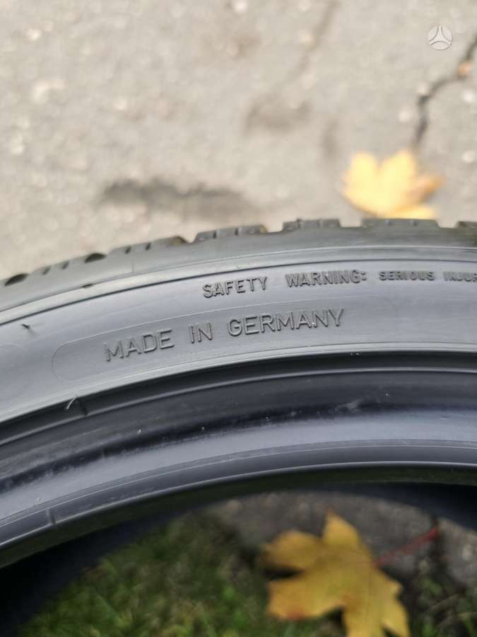 Dunlop, зимние 255/35 R19