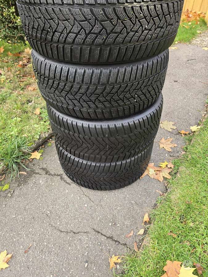 Dunlop, зимние 255/35 R19