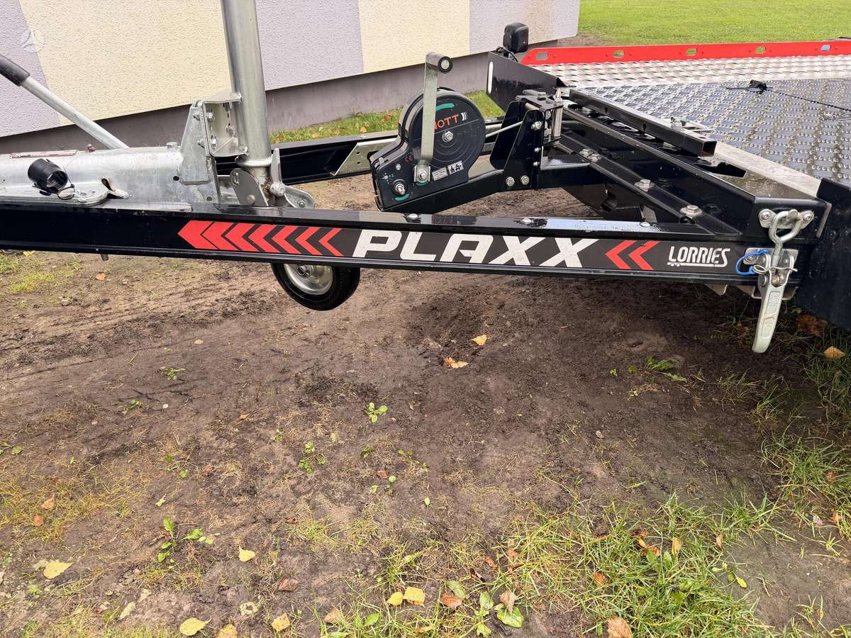 LORRIES PLAXX, autovežio