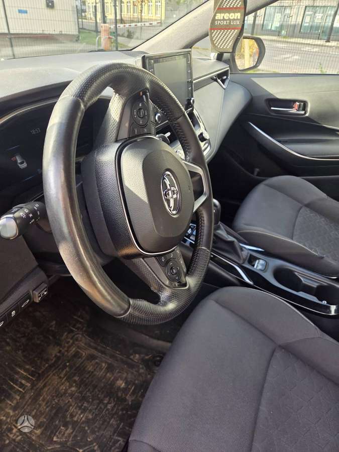Toyota Corolla, universalas