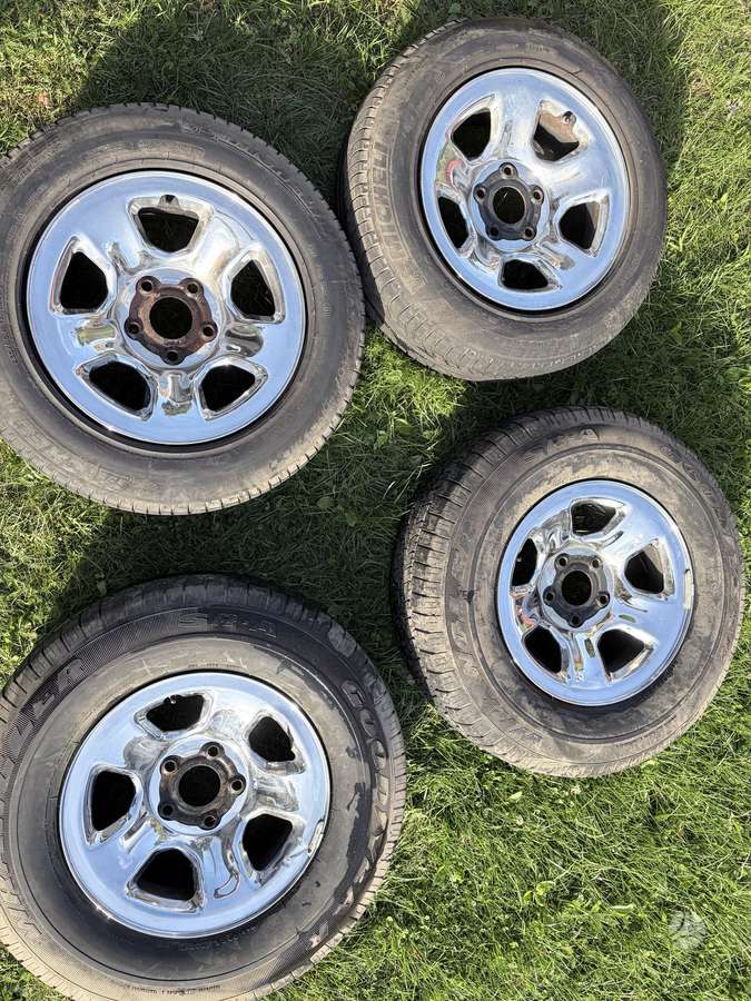 Dodge, tērauda apzīmogoti, R17