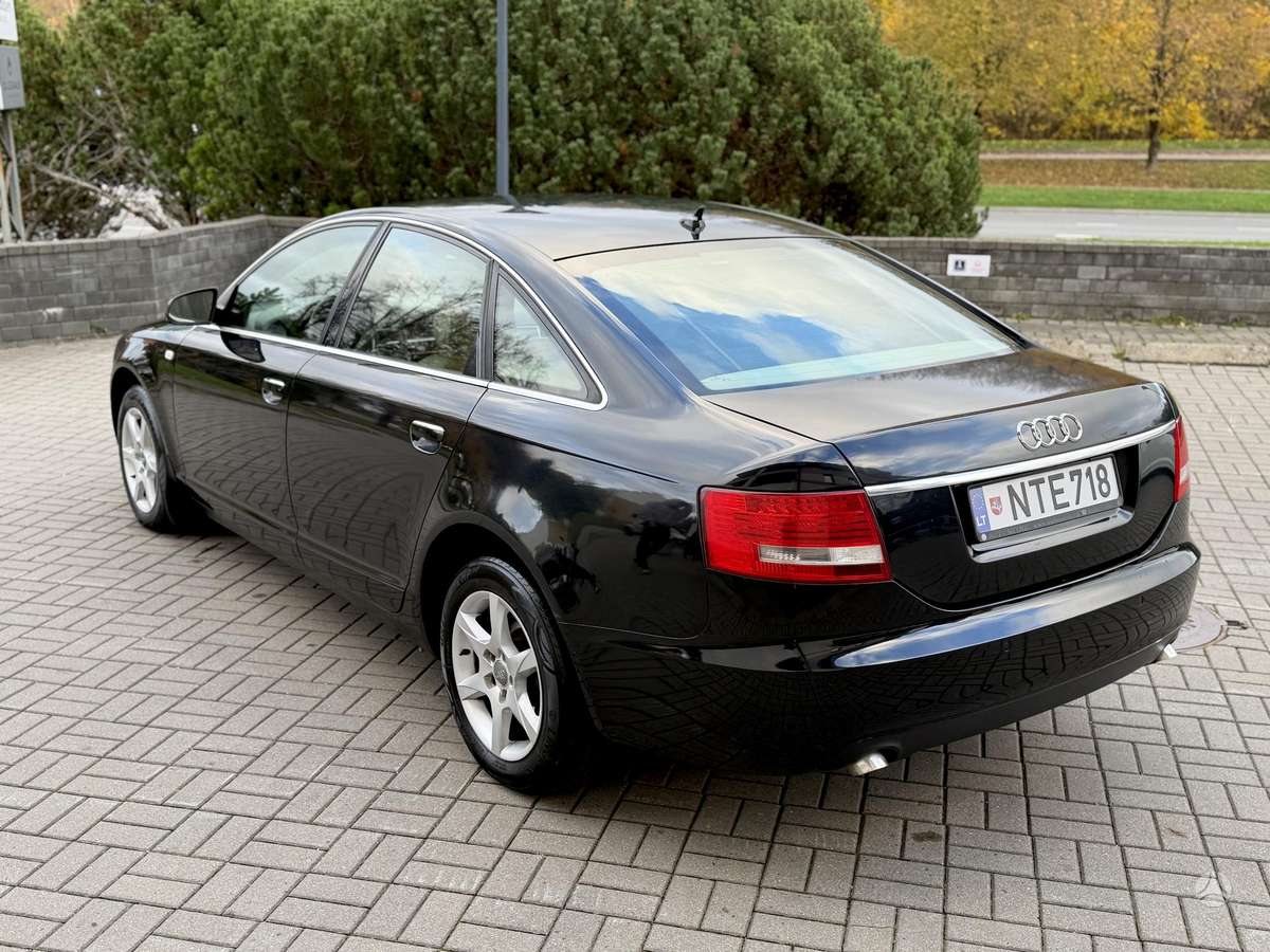 Audi A6, 2.0 l., Седан