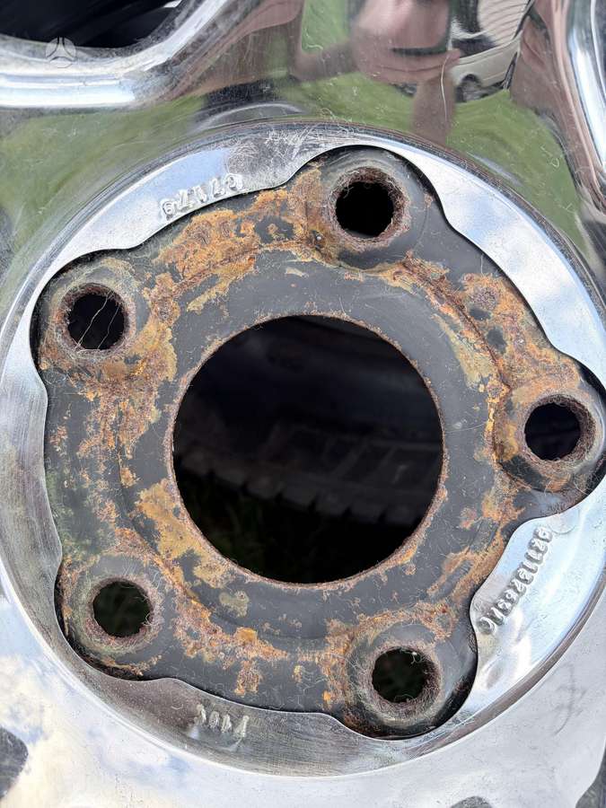 Dodge, tērauda apzīmogoti, R17
