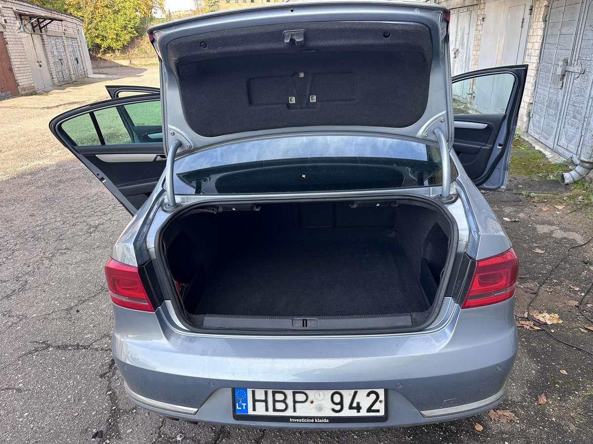 Volkswagen Passat