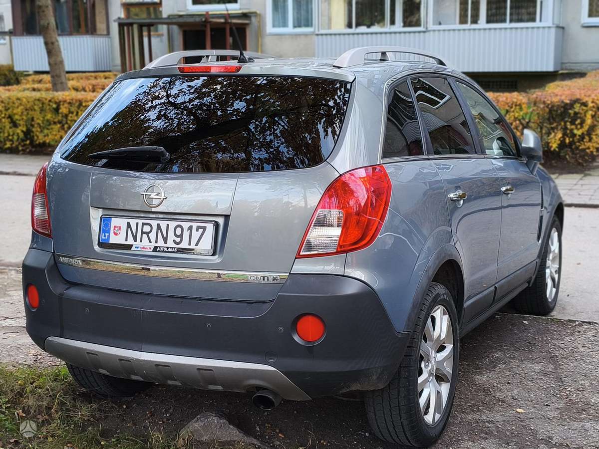 Opel Antara, 2.2 l., Внедорожник / Кроссовер