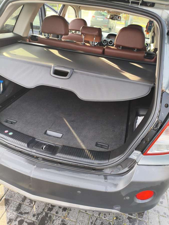Opel Antara, 2.2 l., Внедорожник / Кроссовер