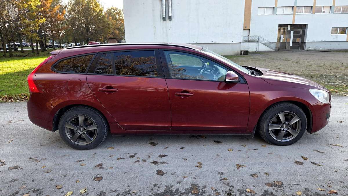 Volvo V60, 2.4 l., Универсал