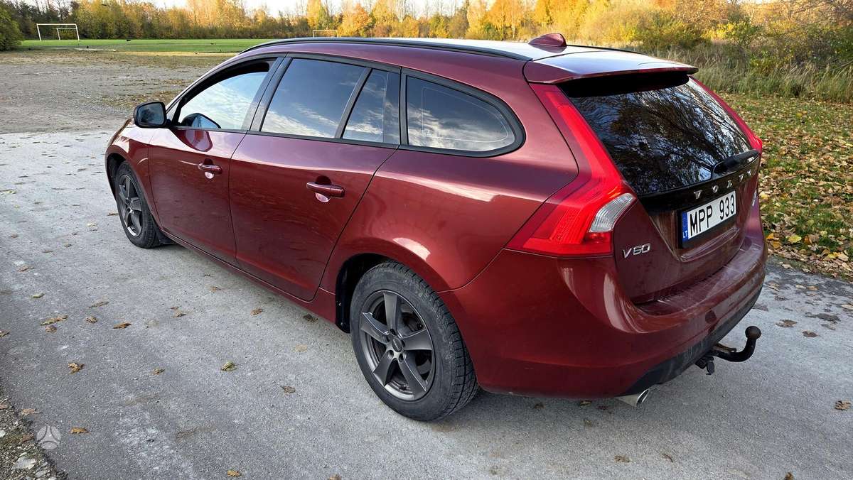 Volvo V60, 2.4 l., Универсал