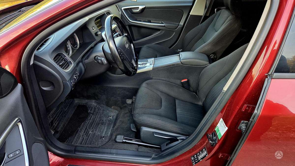 Volvo V60, 2.4 l., Универсал