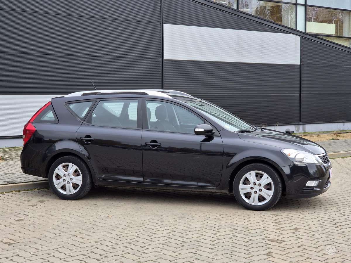 Kia Ceed, 1.6 l., Универсал
