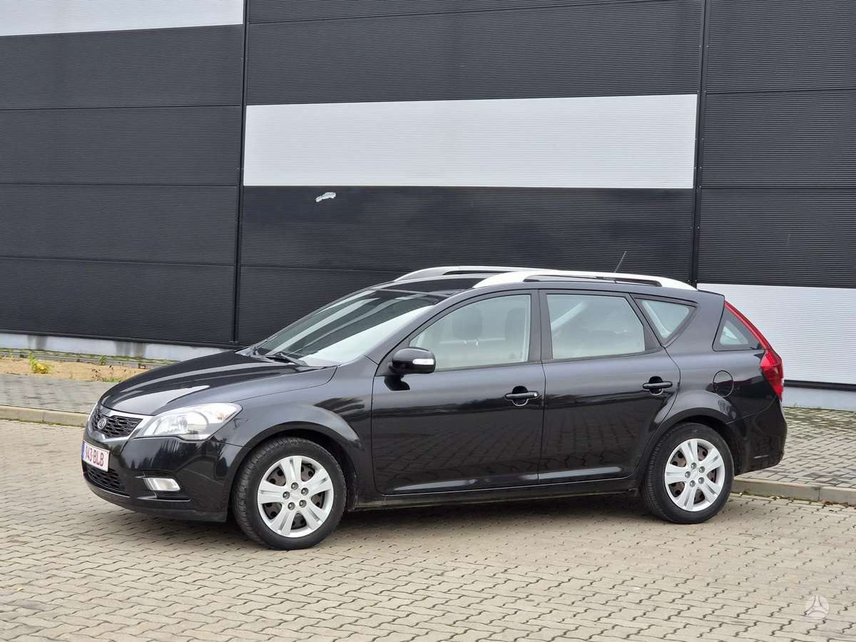 Kia Ceed, 1.6 l., Универсал