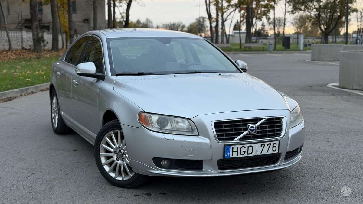 Volvo S80
