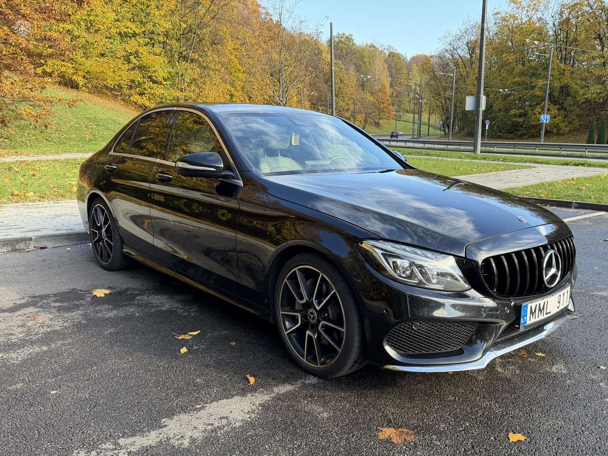 Mercedes-Benz C300