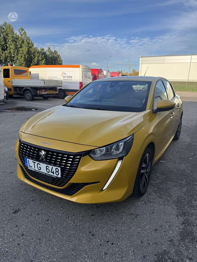 Peugeot 208