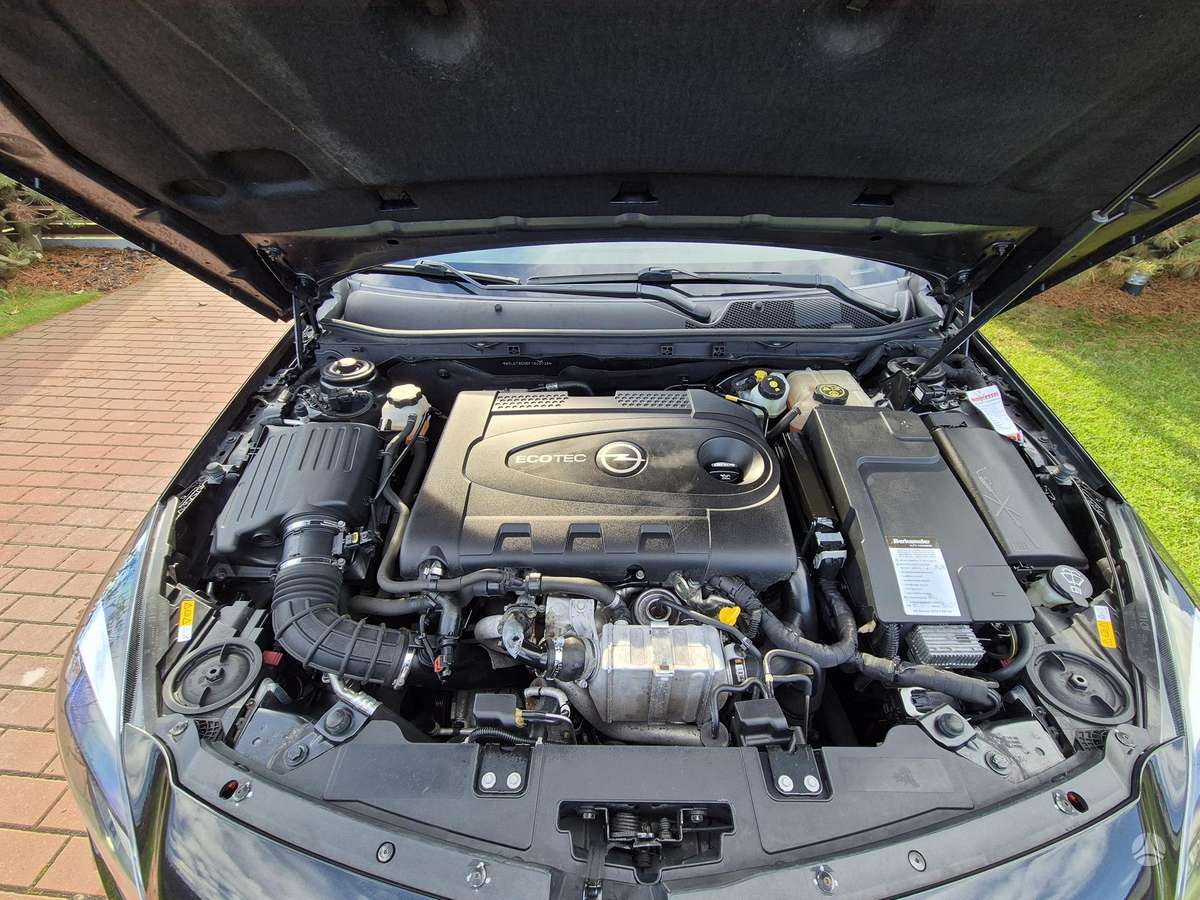 Opel Insignia, 2.0 l., wagon 2015-02 m., | A32810156