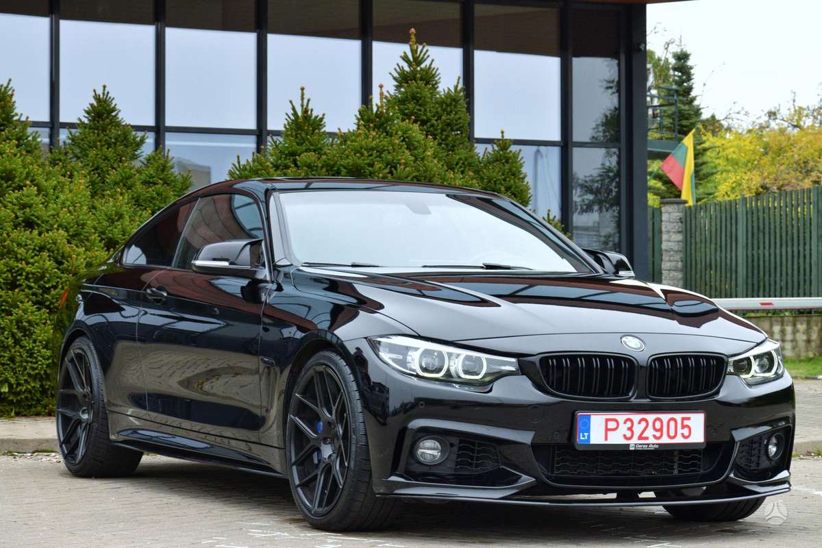 BMW 440