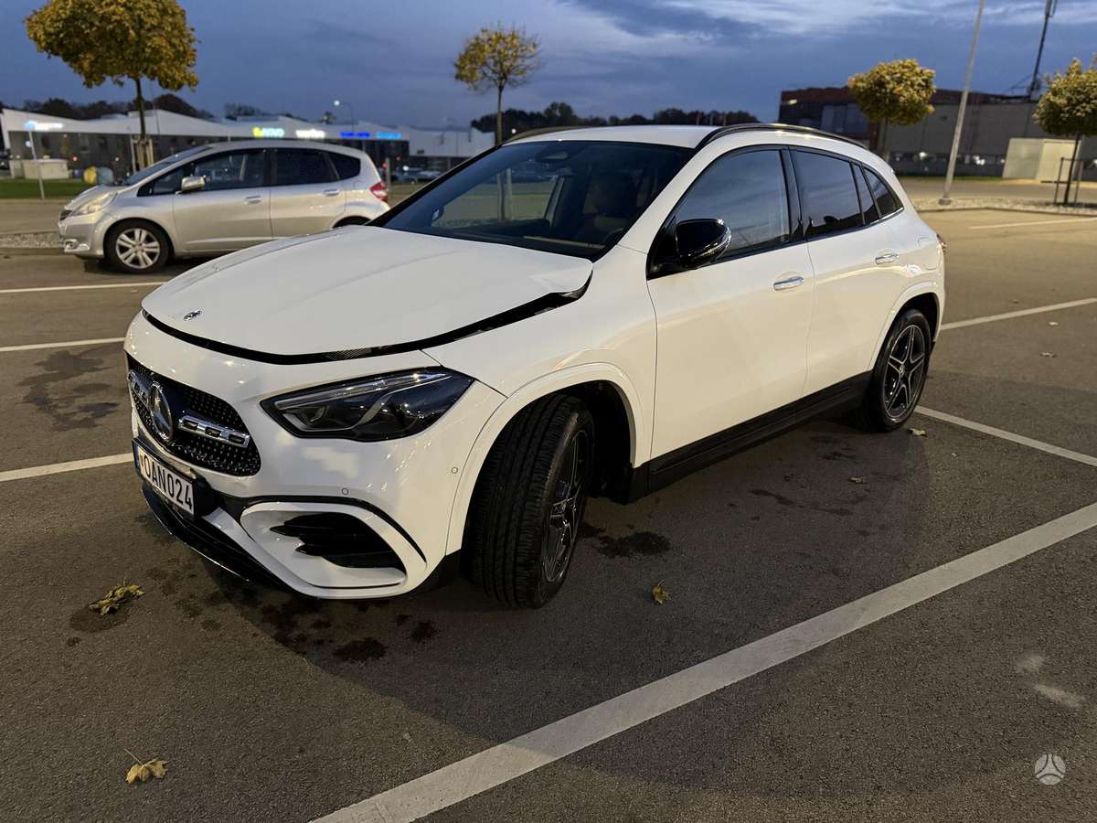 Mercedes-Benz GLA200