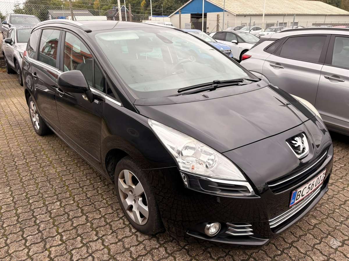 Peugeot 5008