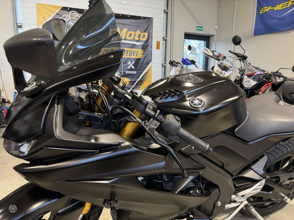 Yamaha YZF 125cc, superbikes