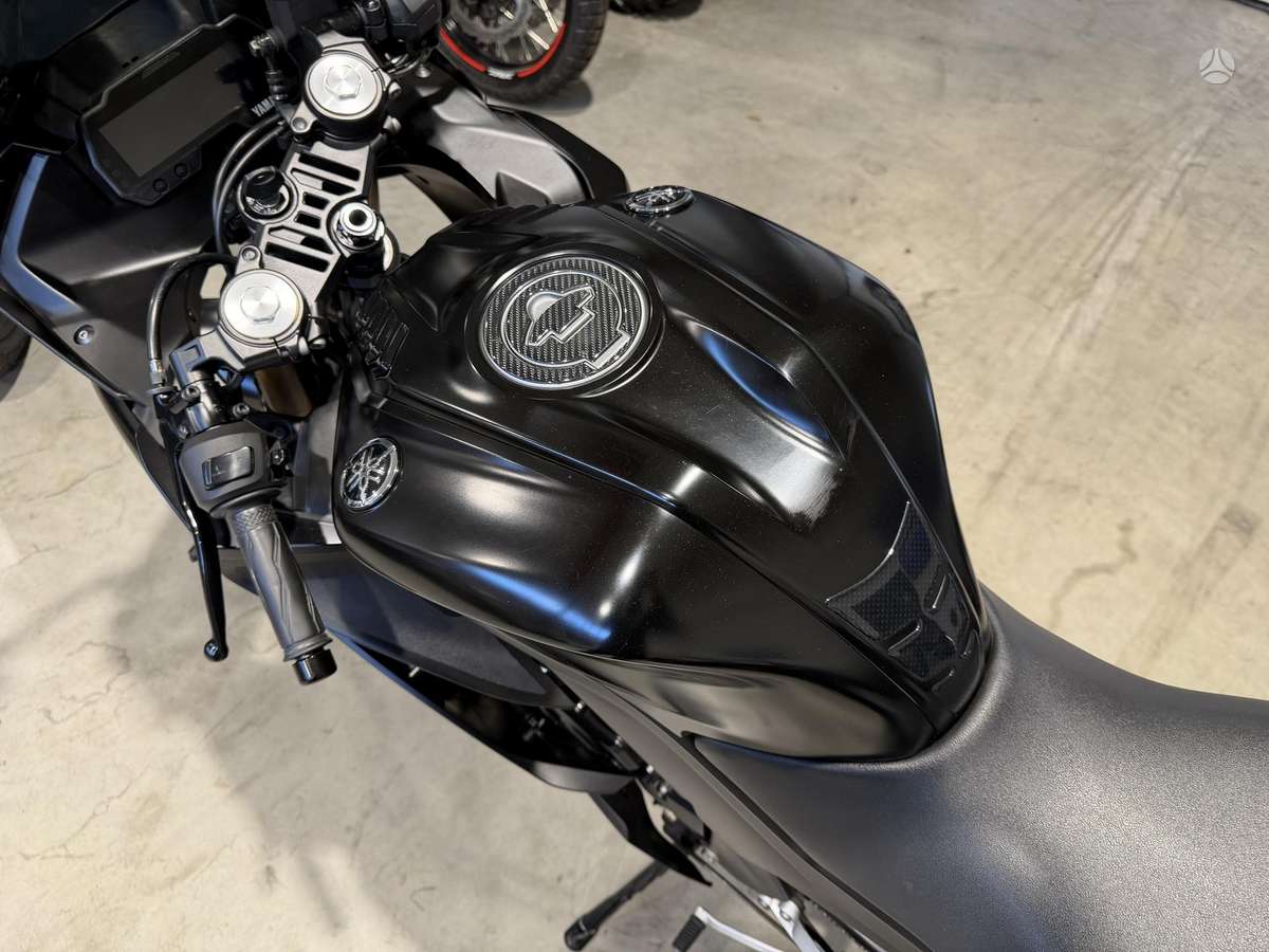 Yamaha YZF 125cc, superbikes