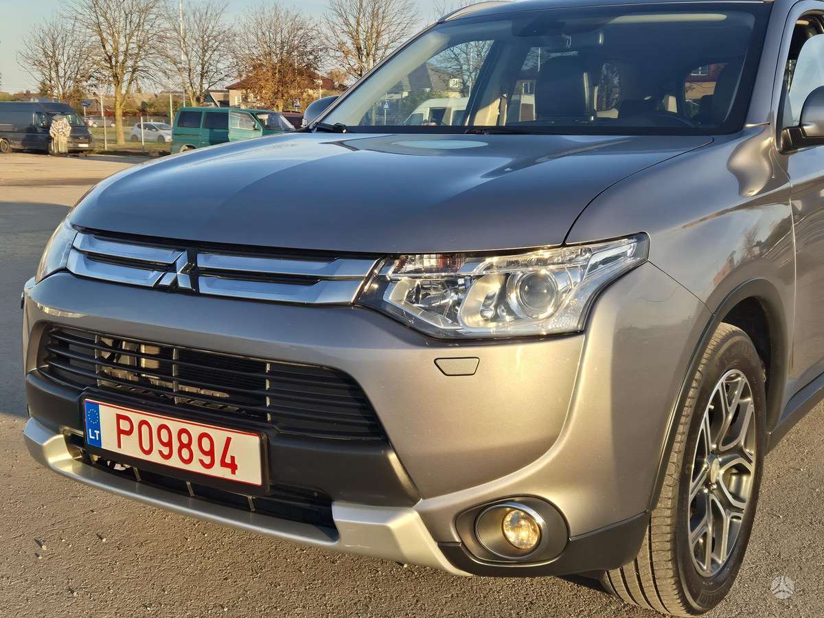 Mitsubishi Outlander