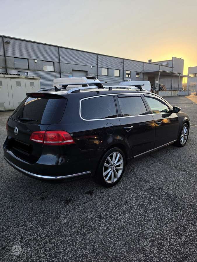 Volkswagen Passat, 2.0 l., Универсал