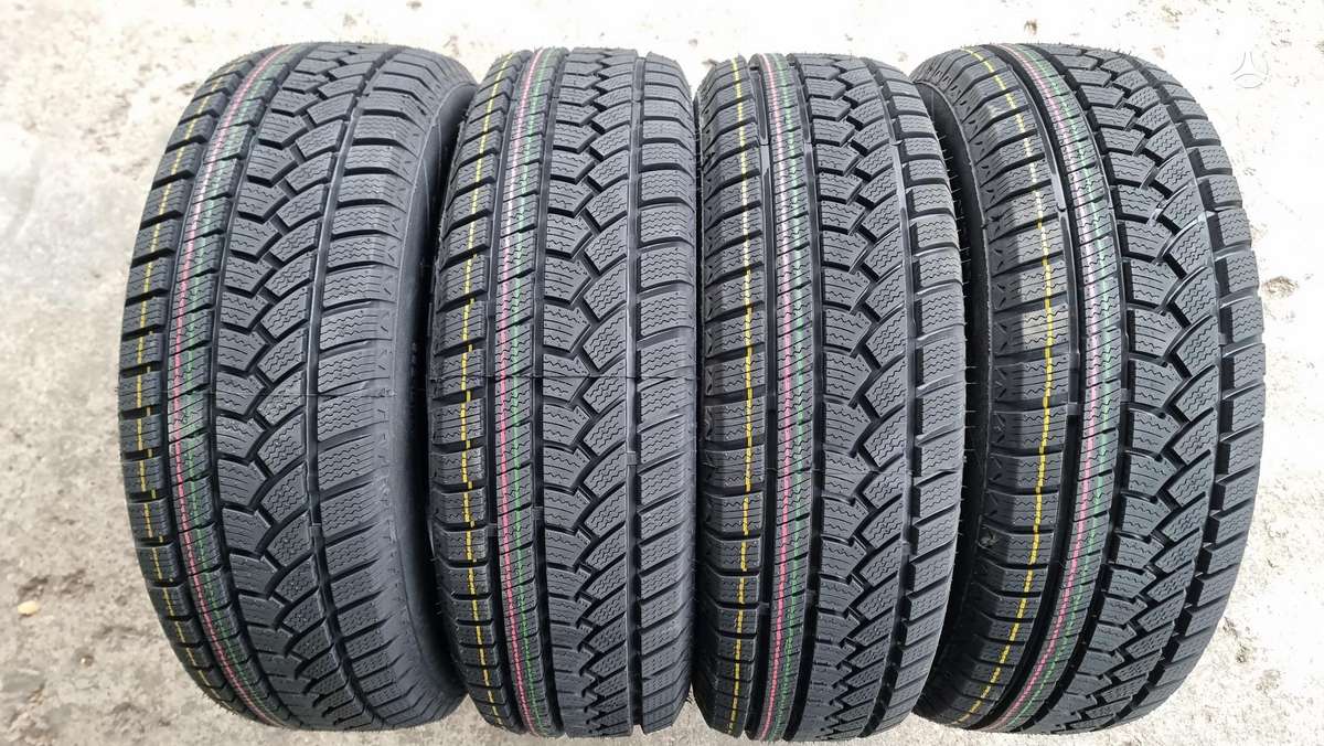Sunfull SF 982, зимние 215/65 R16
