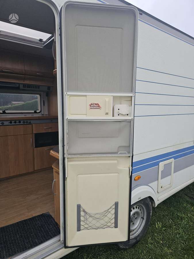 -Kita- HOBBY.   TEC 490K 1, caravans