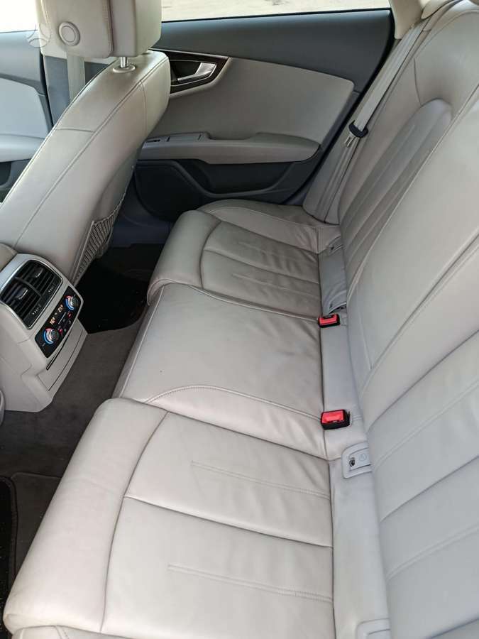 Audi A7, 3.0 l., Лимузин