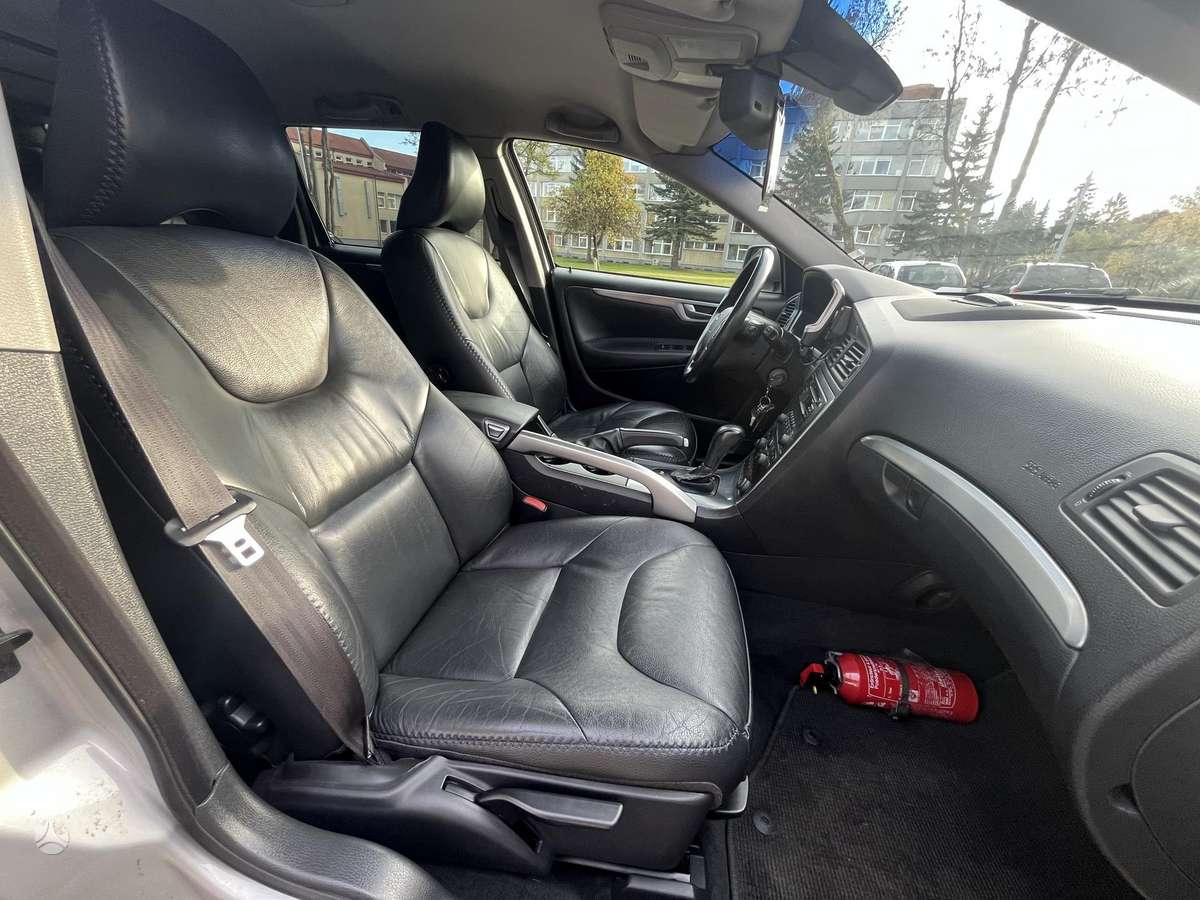 Volvo XC70, 2.4 l., Универсал