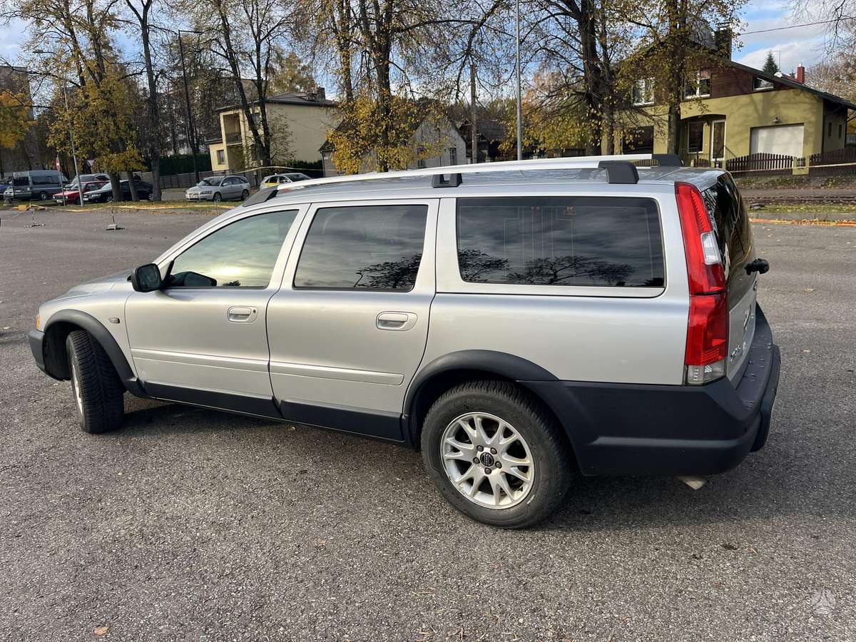 Volvo XC70, 2.4 l., Универсал