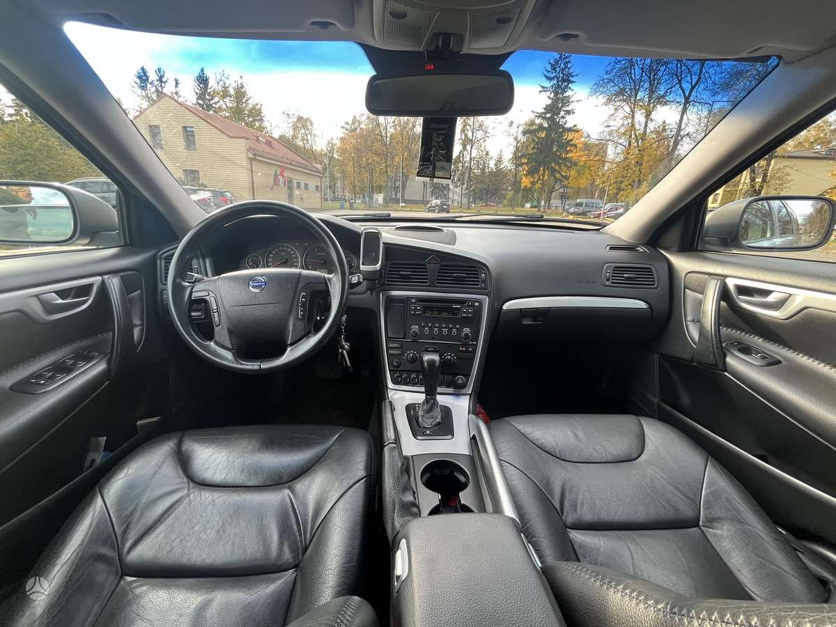 Volvo XC70, 2.4 l., Универсал