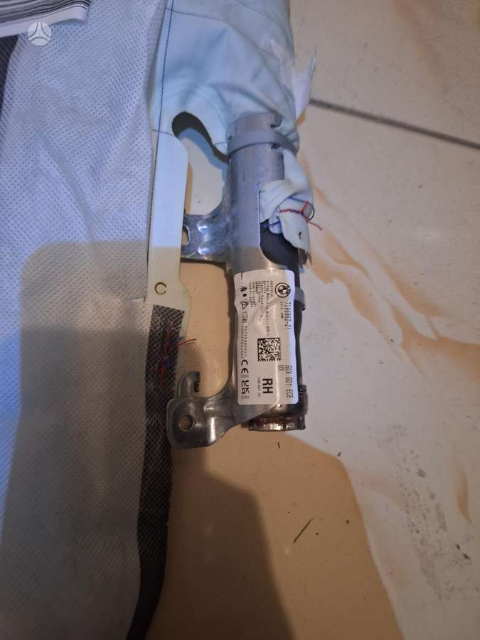 BMW iX3 salono detalės