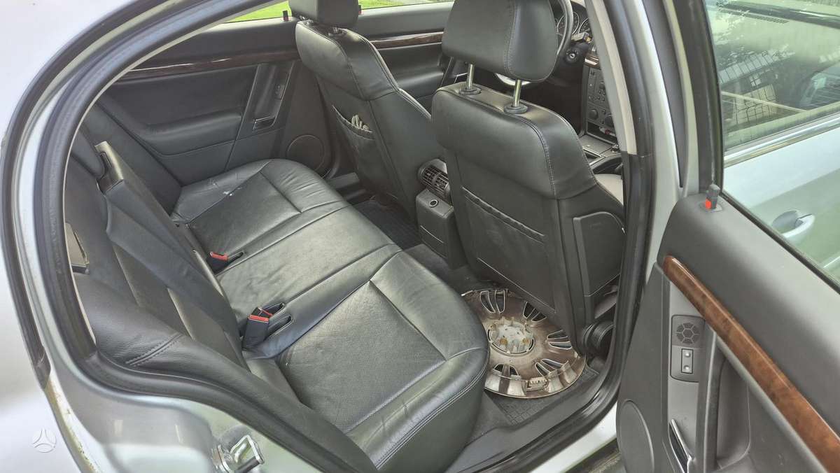 Opel Vectra, 2.2 l., Седан