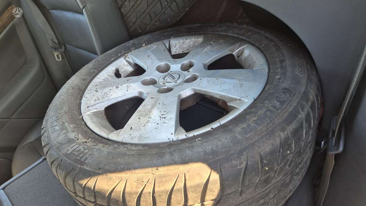 Opel Vectra, 2.2 l., Седан