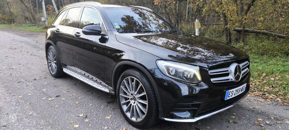 Mercedes-Benz GLC350
