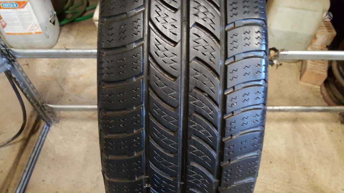 Continental VANCOWINTER2, зимние 225/55 R17