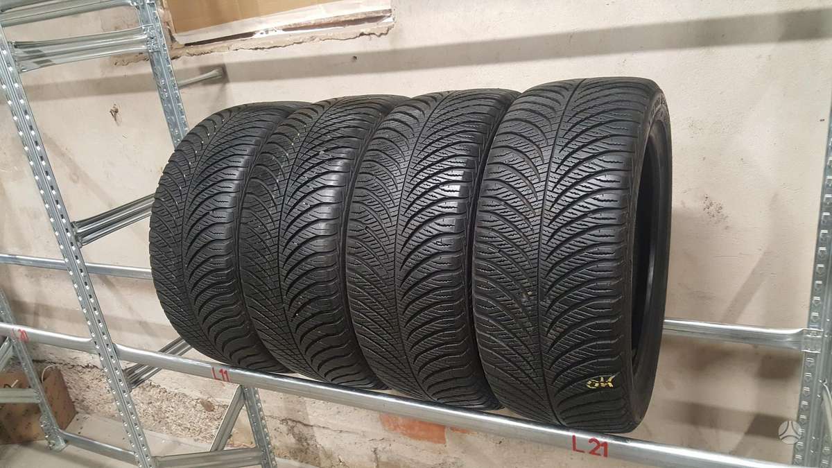 Goodyear VECTOR4SEASONS, летние 215/45 R16