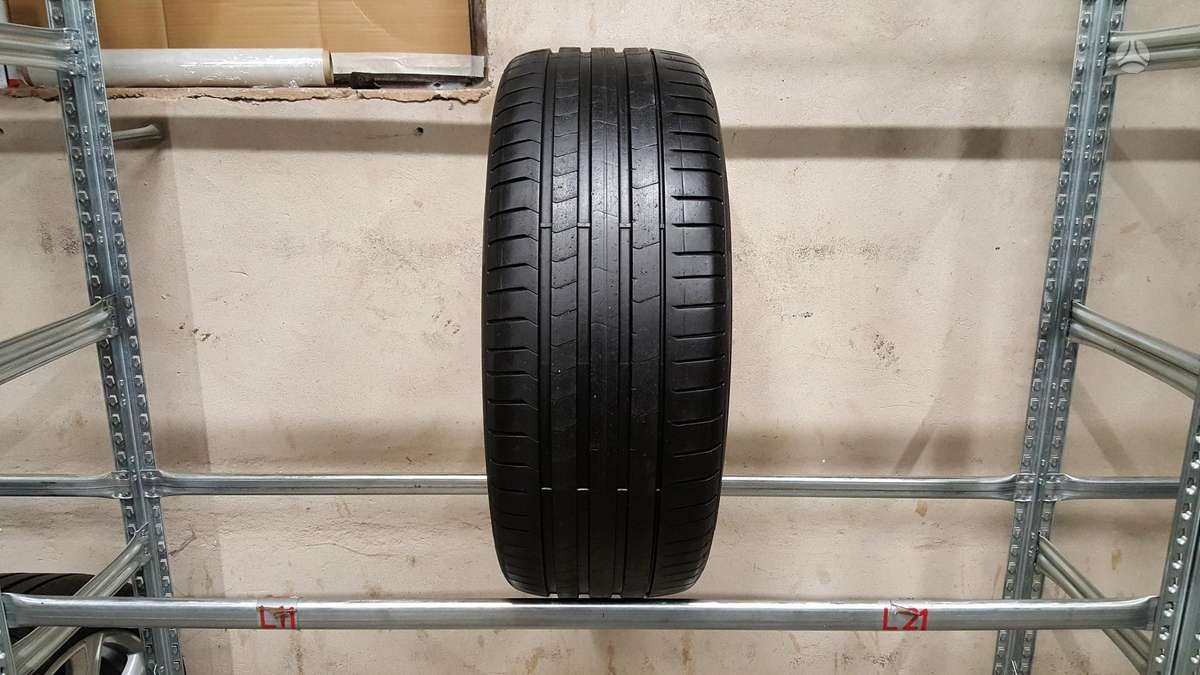 Pirelli PZero TM, summer 255/40 R21
