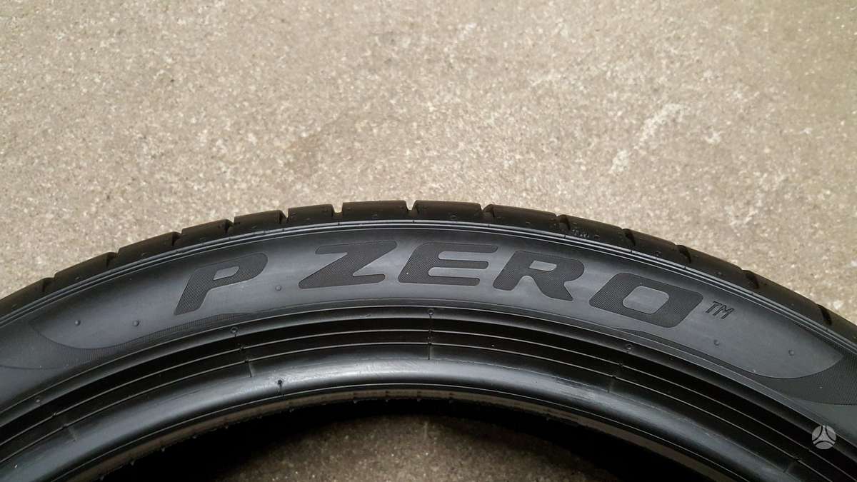 Pirelli PZero TM, летние 255/40 R21