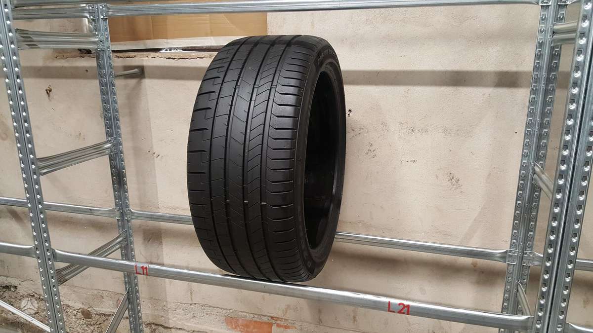 Pirelli PZero TM, vasarinės 295/35 R21