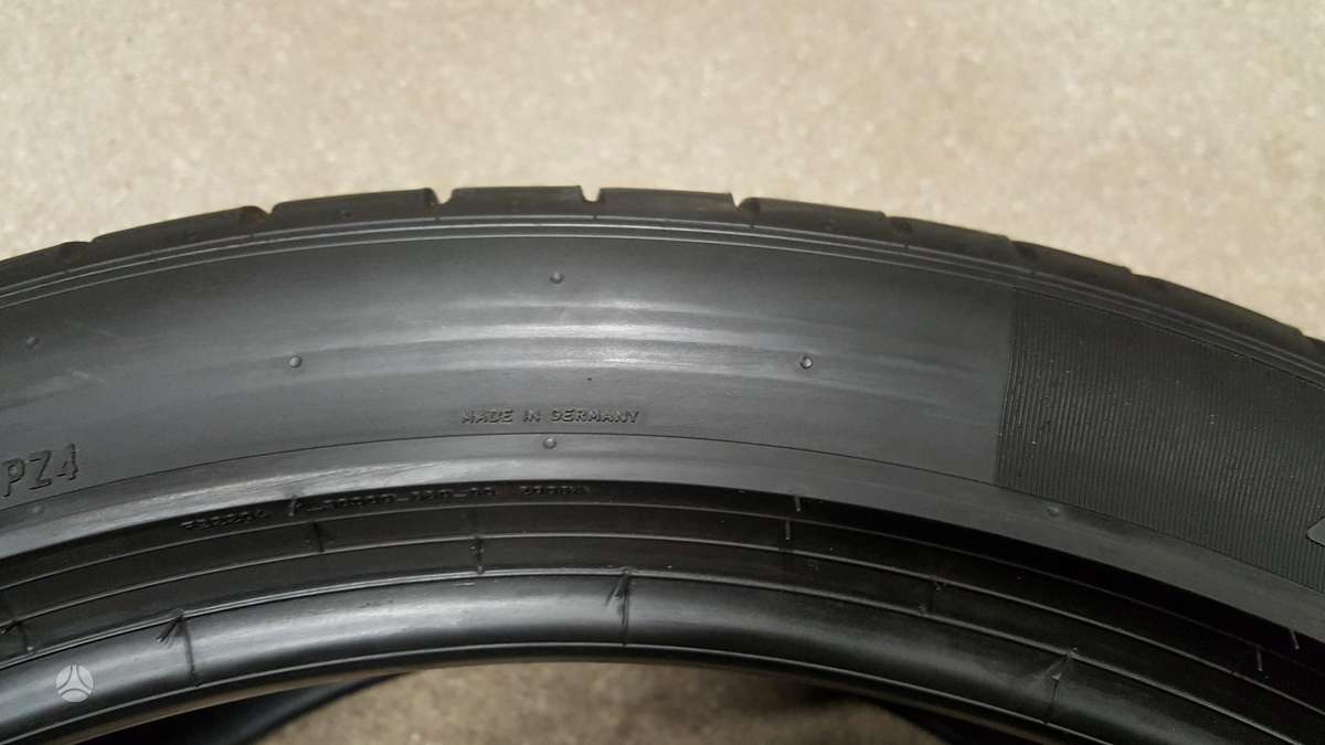 Pirelli PZero TM, vasarinės 295/35 R21