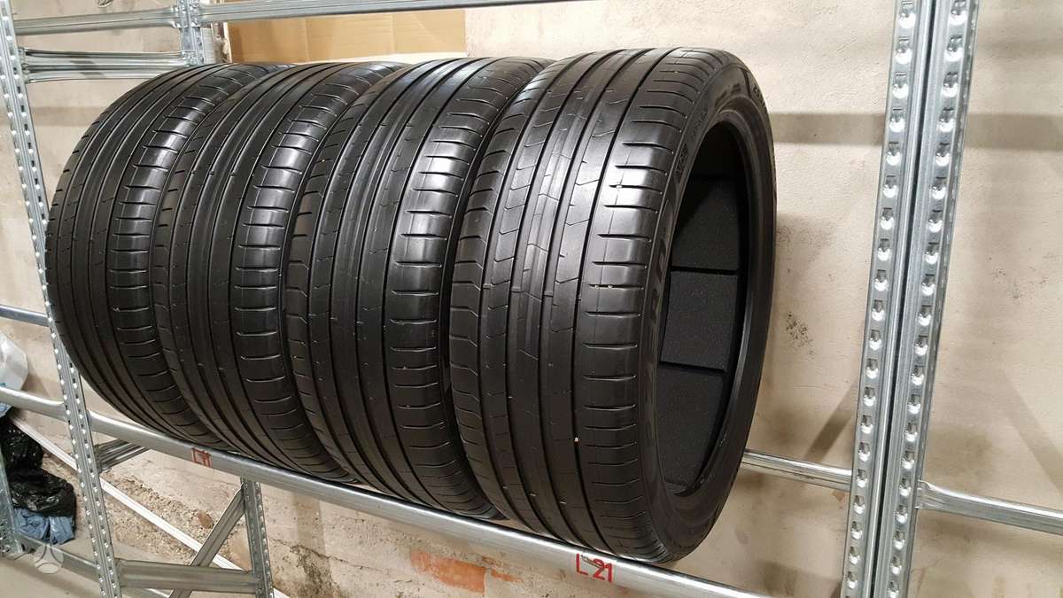 Pirelli PZero TM, летние 255/40 R21