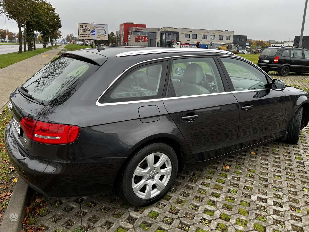 Audi A4, 2.0 l., Универсал