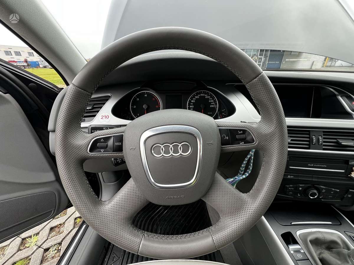 Audi A4, 2.0 l., Универсал