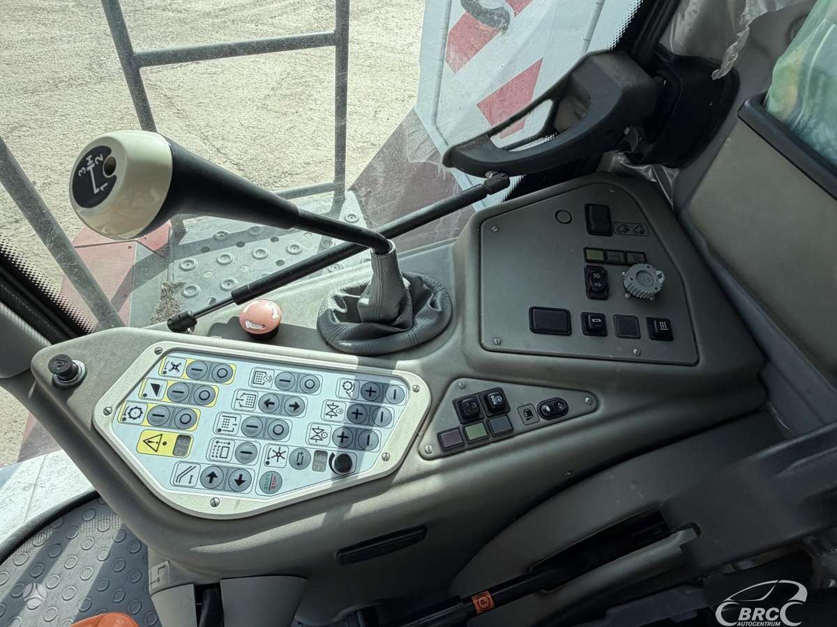Rostselmash Acros 580, комбайны