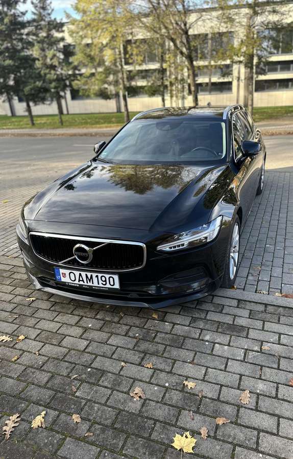 Volvo V90