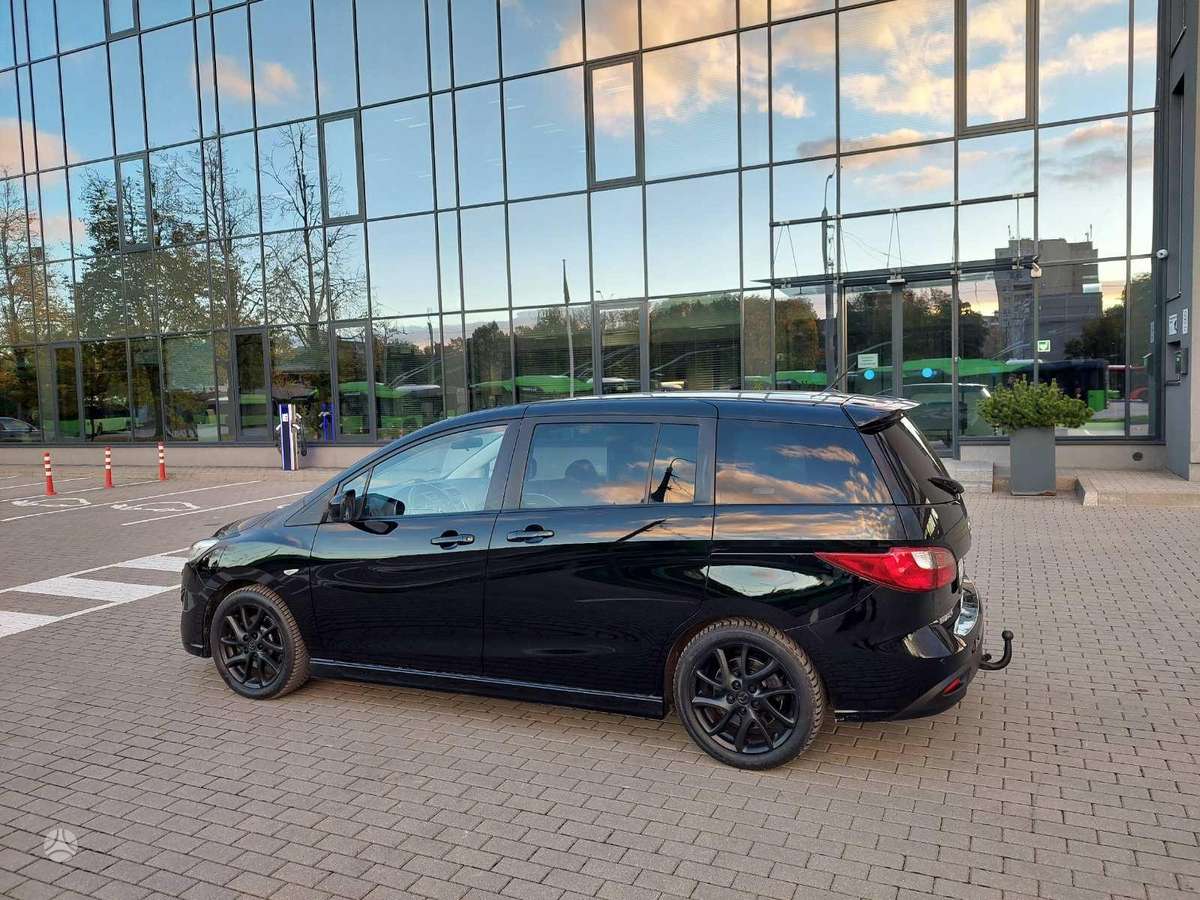 Mazda 5