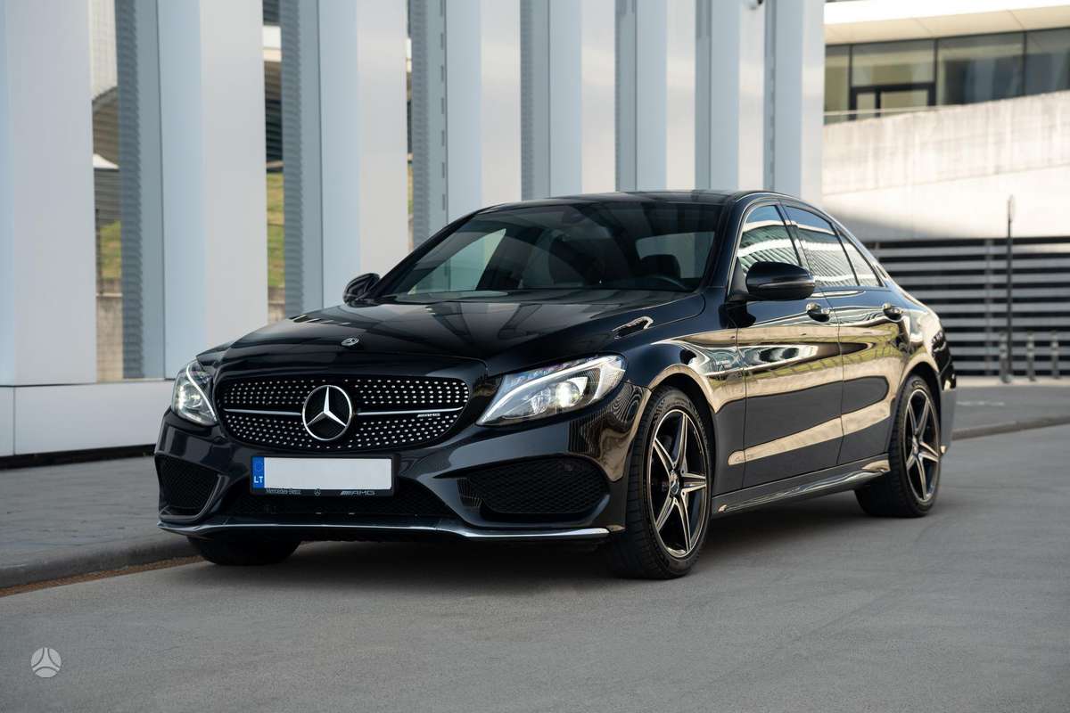 Mercedes-Benz C43 AMG