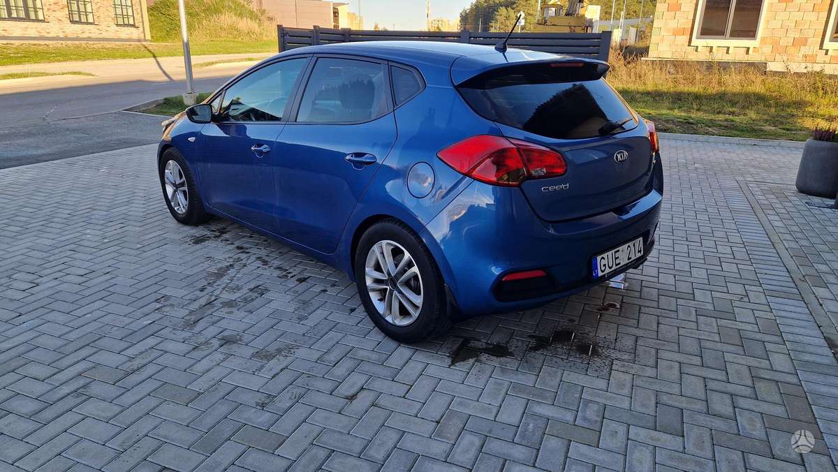 Kia Ceed, 1.4 l., Седан